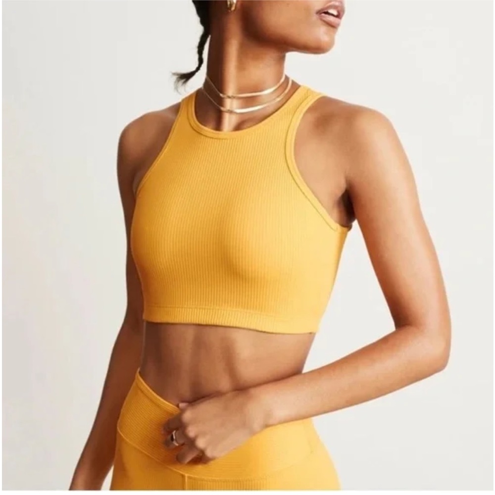 NWT S Bandier Sports Bra Top